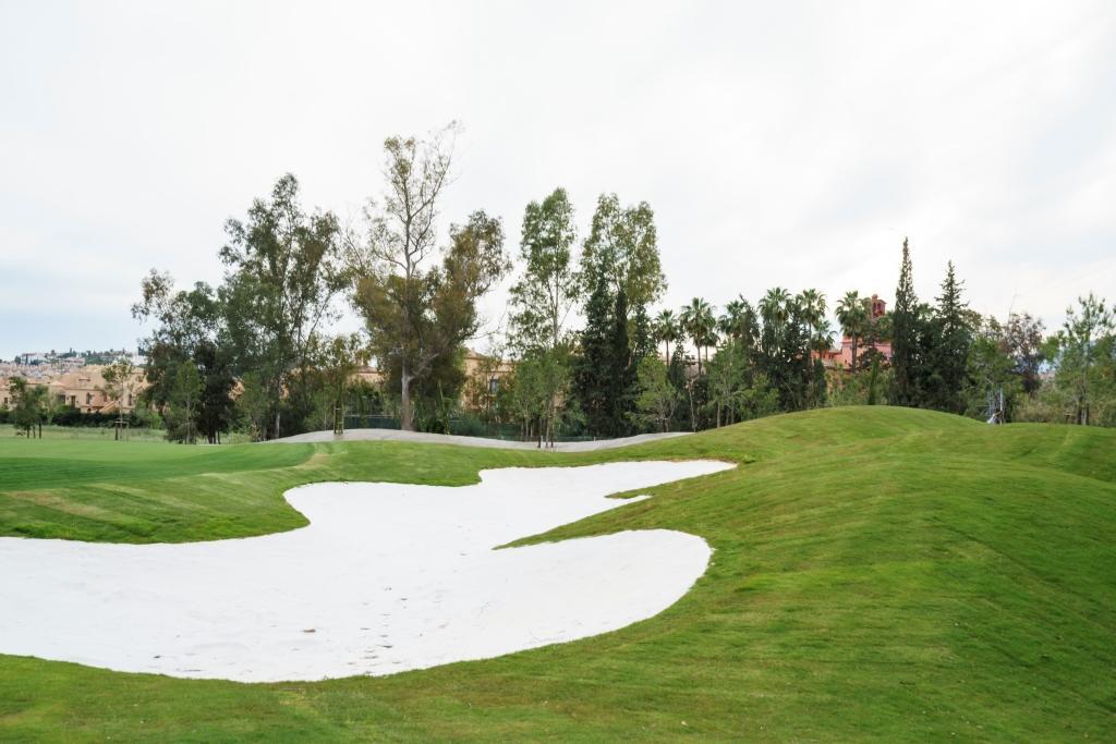 埃斯特波纳La Cartuja Del Golf公寓 外观 照片